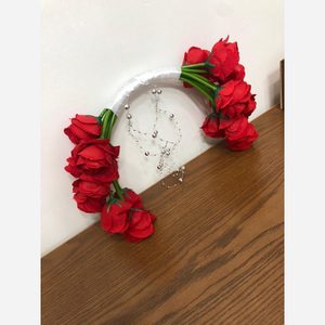 دسته گل عروسی سازه ای رز قرمز