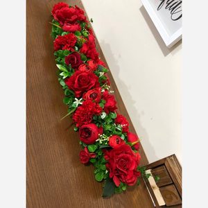 پنل گل مصنوعی نیم متری قرمز مناسب برای ماشین عروس و دیزاین جشن ها