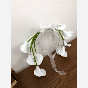 دسته گل عروس مصنوعی مدل سازه ای شیپوری 12شاخه