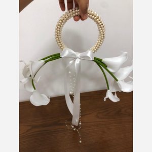 دسته گل عروسی سازه ای اروپایی