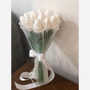 دسته گل لاله ی فومی با تور پلیسه