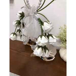 دسته گل عروسی مدل کیفی با گلهای رز — تصویر ۷