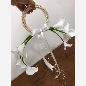 دسته گل عروسی سازه ای اروپایی
