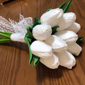 دسته گل عروس مدل لاله ده تایی