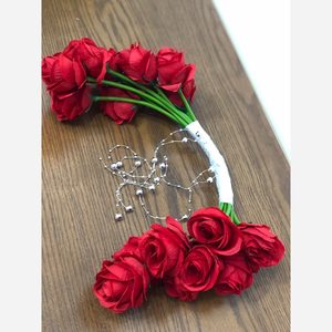 دسته گل عروسی سازه ای رز قرمز