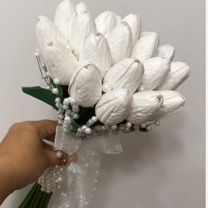 دسته گل لاله فومی 20 شاخه