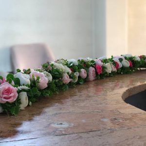 پنل خطی گل مصنوعی مناسب برای ماشین عروس و دیزاین جشن