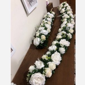 پنل ماشین عروس با گلهای رز و پیونی سفید