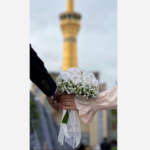 دسته گل عروس مدل رز و ژیپسوفیلا