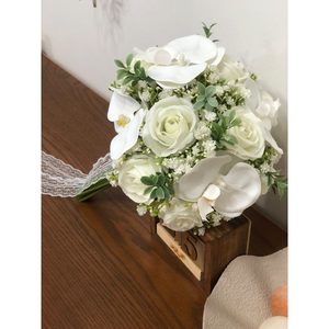 دسته گل عروس مصنوعی ارکیده و رز — تصویر ۷