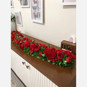 پنل گل مصنوعی نیم متری قرمز مناسب برای ماشین عروس و دیزاین جشن ها