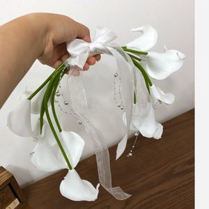 دسته گل عروس مصنوعی مدل سازه ای شیپوری 12شاخه