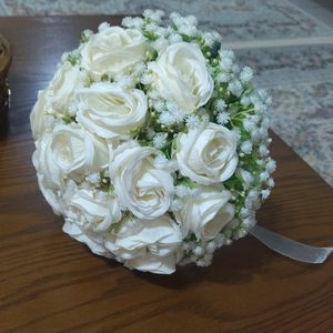 دسته گل عروس مدل رز و ژیپسوفیلا