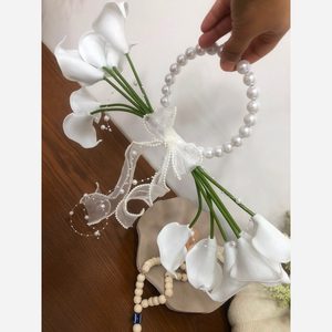 دسته گل عروس شبپوری سازه ای با دسته ی مروارید