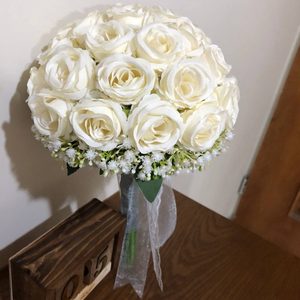 دسته گل عروس ترکیب رز و ژیپسوفیلا