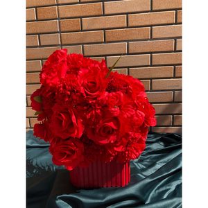 باکس گل مصنوعی ولنتاین — تصویر ۲