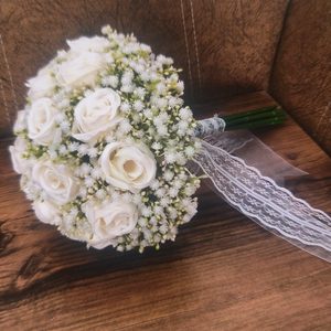 دسته گل عروس مدل رز و ژیپسوفیلا