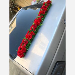 پنل گل مصنوعی نیم متری قرمز مناسب برای ماشین عروس و دیزاین جشن ها